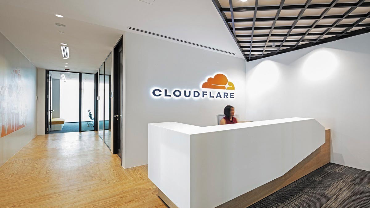 Cloudflare’s new workplac reception area